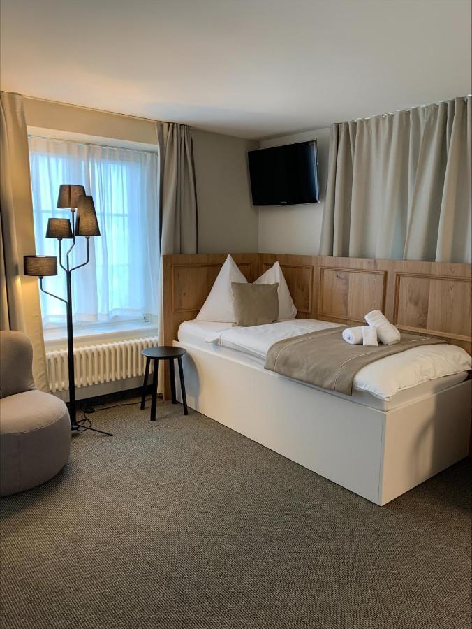 Hotel Engel Am Bahnhof Wädenswil Eksteriør billede