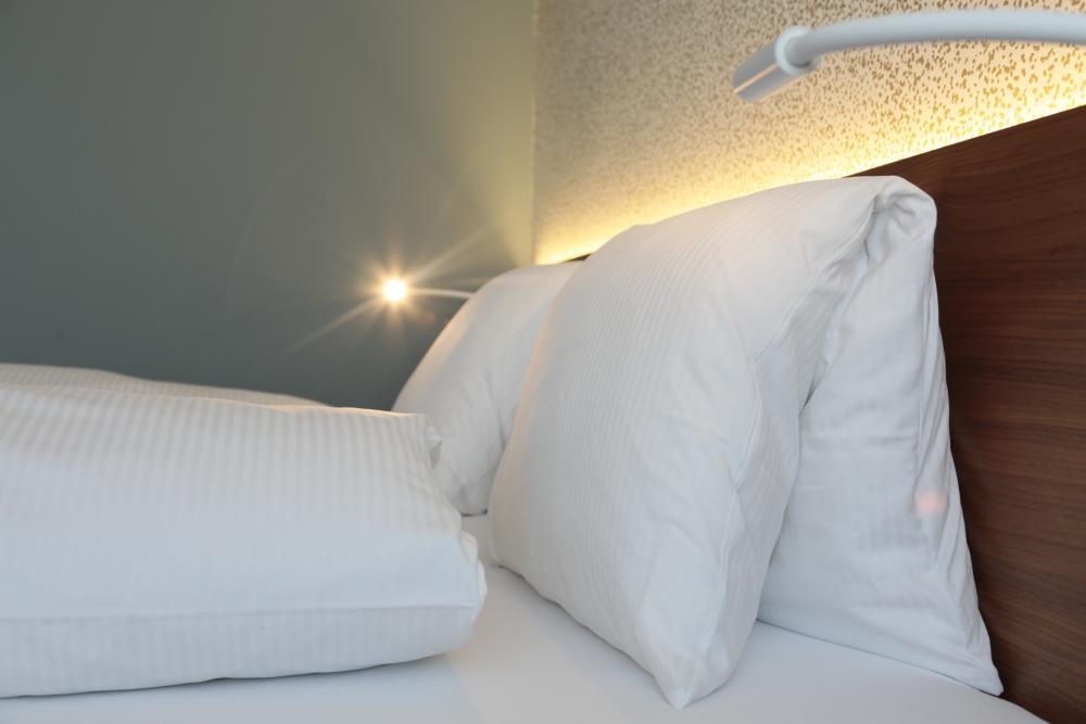 Hotel Engel Am Bahnhof Wädenswil Eksteriør billede